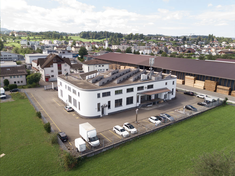 Luftaufnahme Betriebsgebäude
